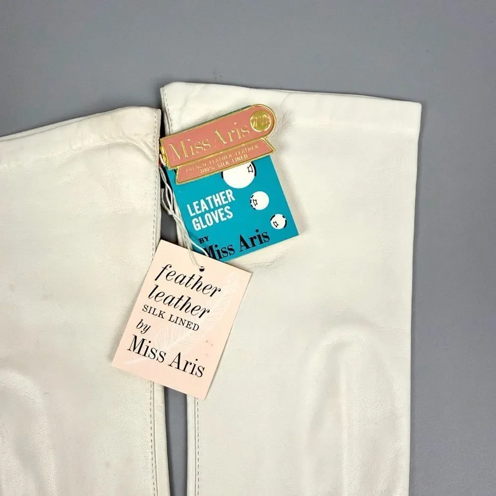 NWT Miss Aris White Ivory Leather Gloves Silk Lining Vintage size 7,5